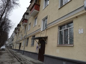 ул. Донбасская,27 в Первоуральске - pervouralsk.yutvil.ru - фото 1